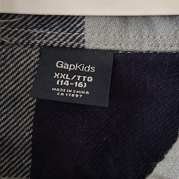 Gap Kids blue & gray plaid size 14–16 shirt - Picture 2 of 4